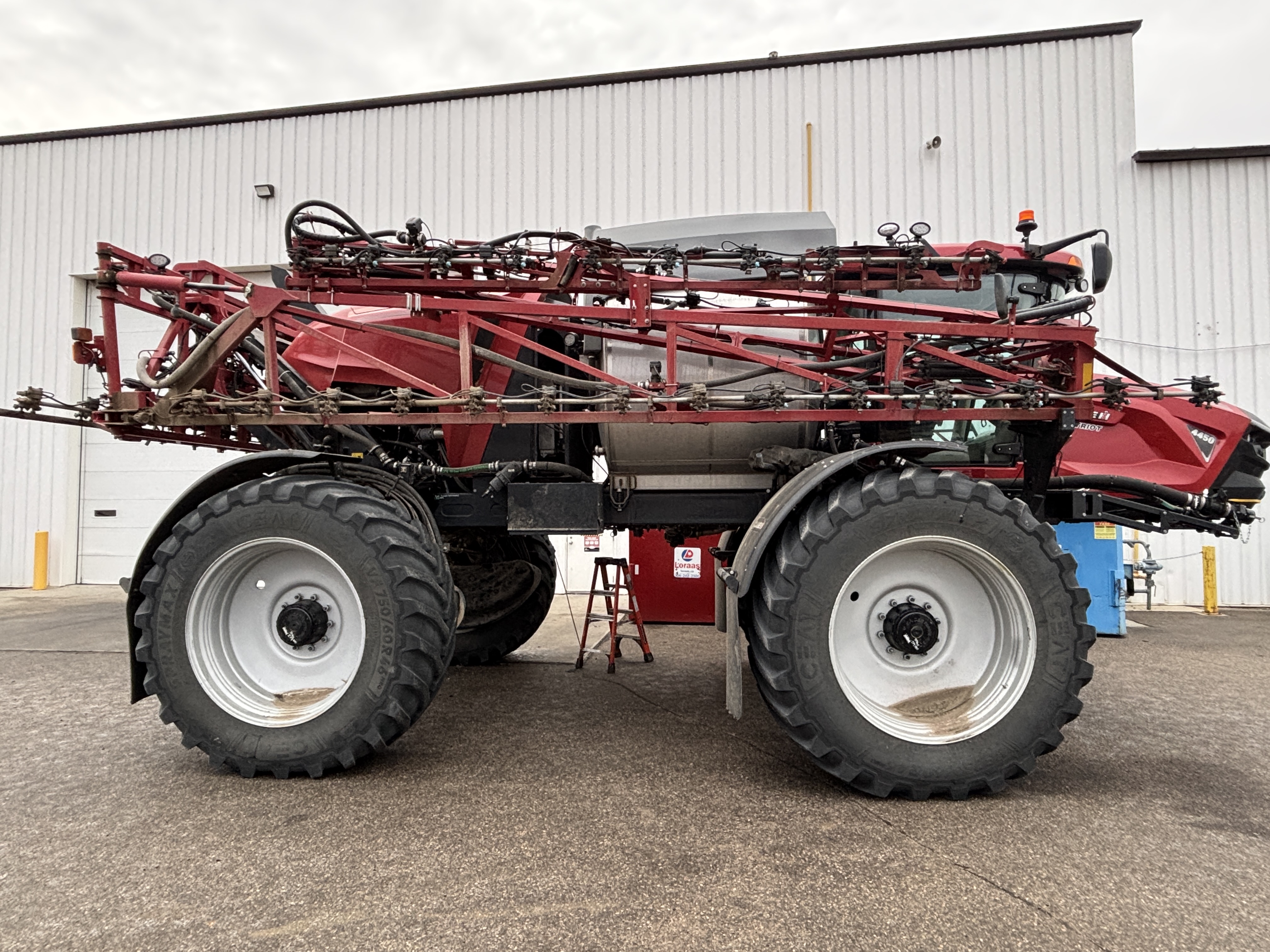 2025 Case IH Patriot 4450 Sprayer/High Clearance