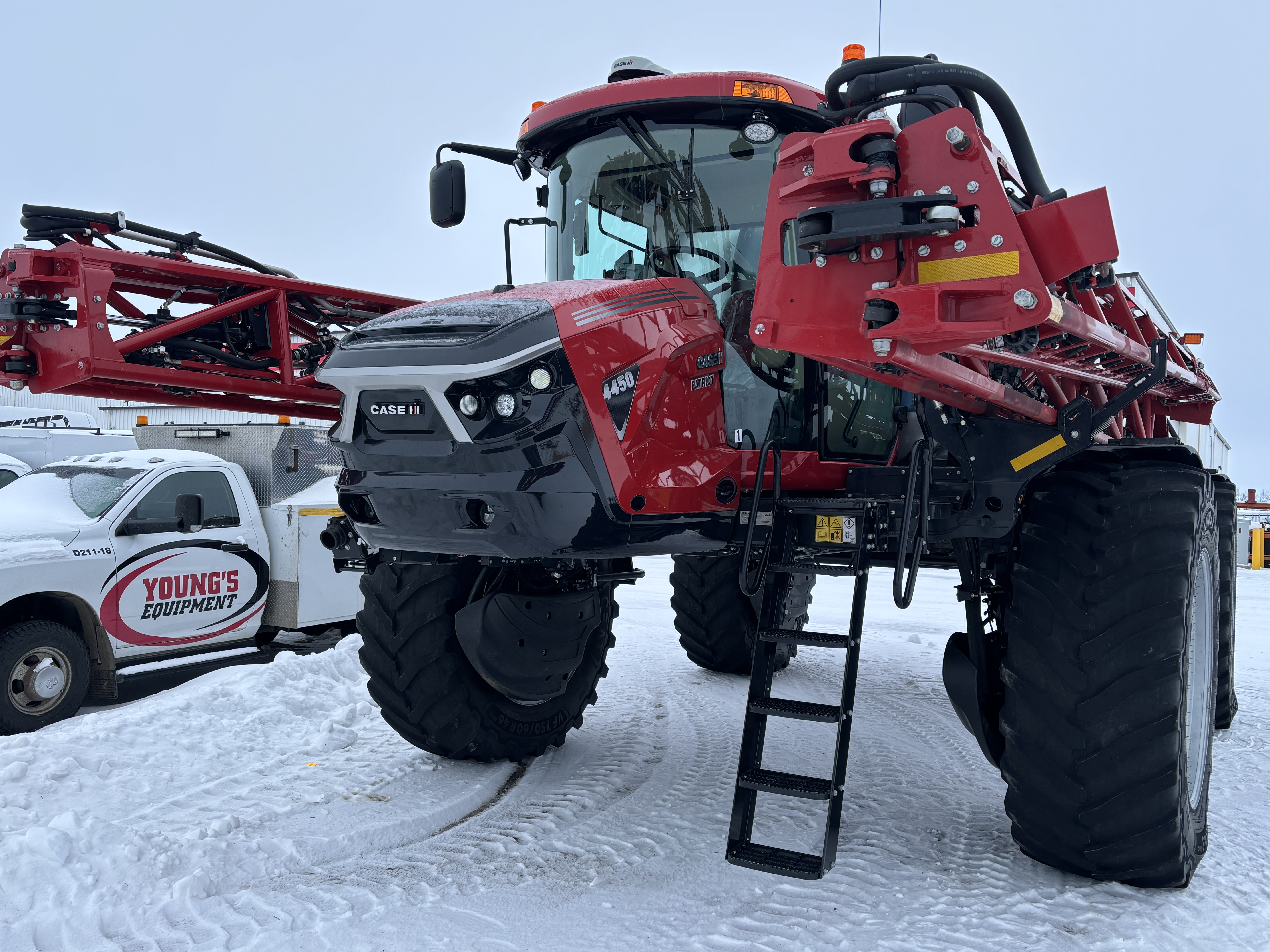 2025 Case IH Patriot 4450 Sprayer/High Clearance
