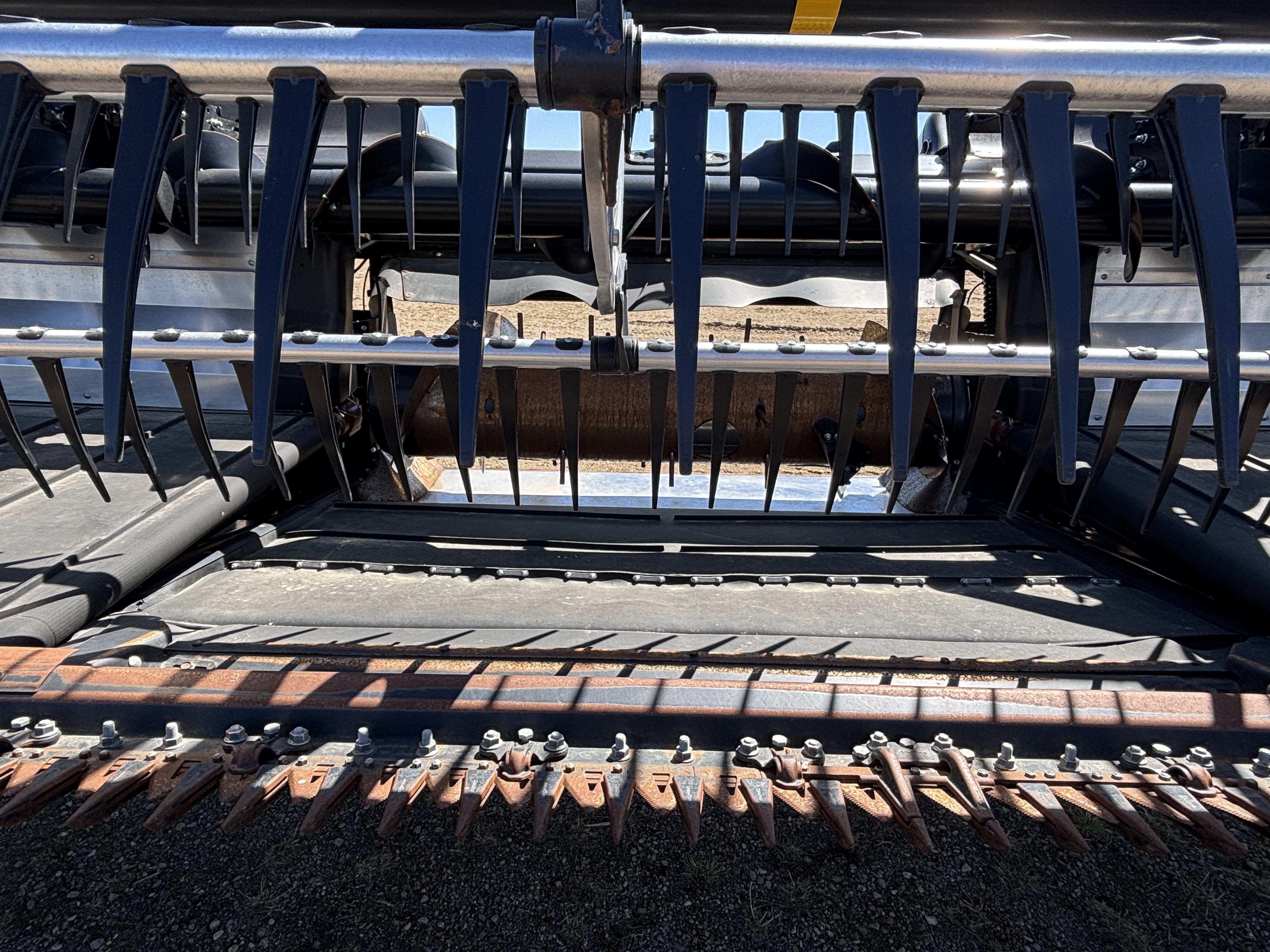 2024 MacDon FD240 Header Draper Flex