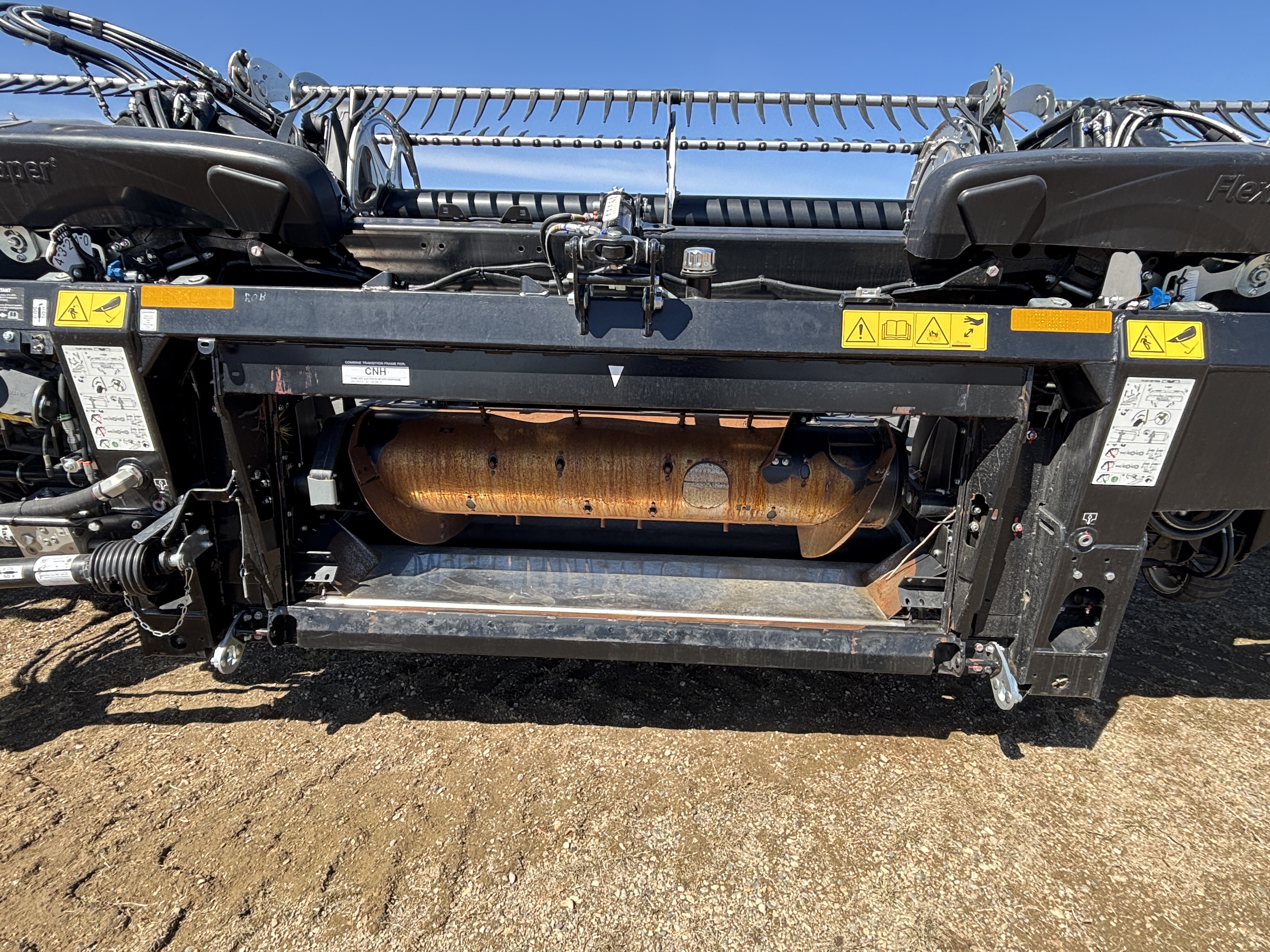 2024 MacDon FD240 Header Draper Flex