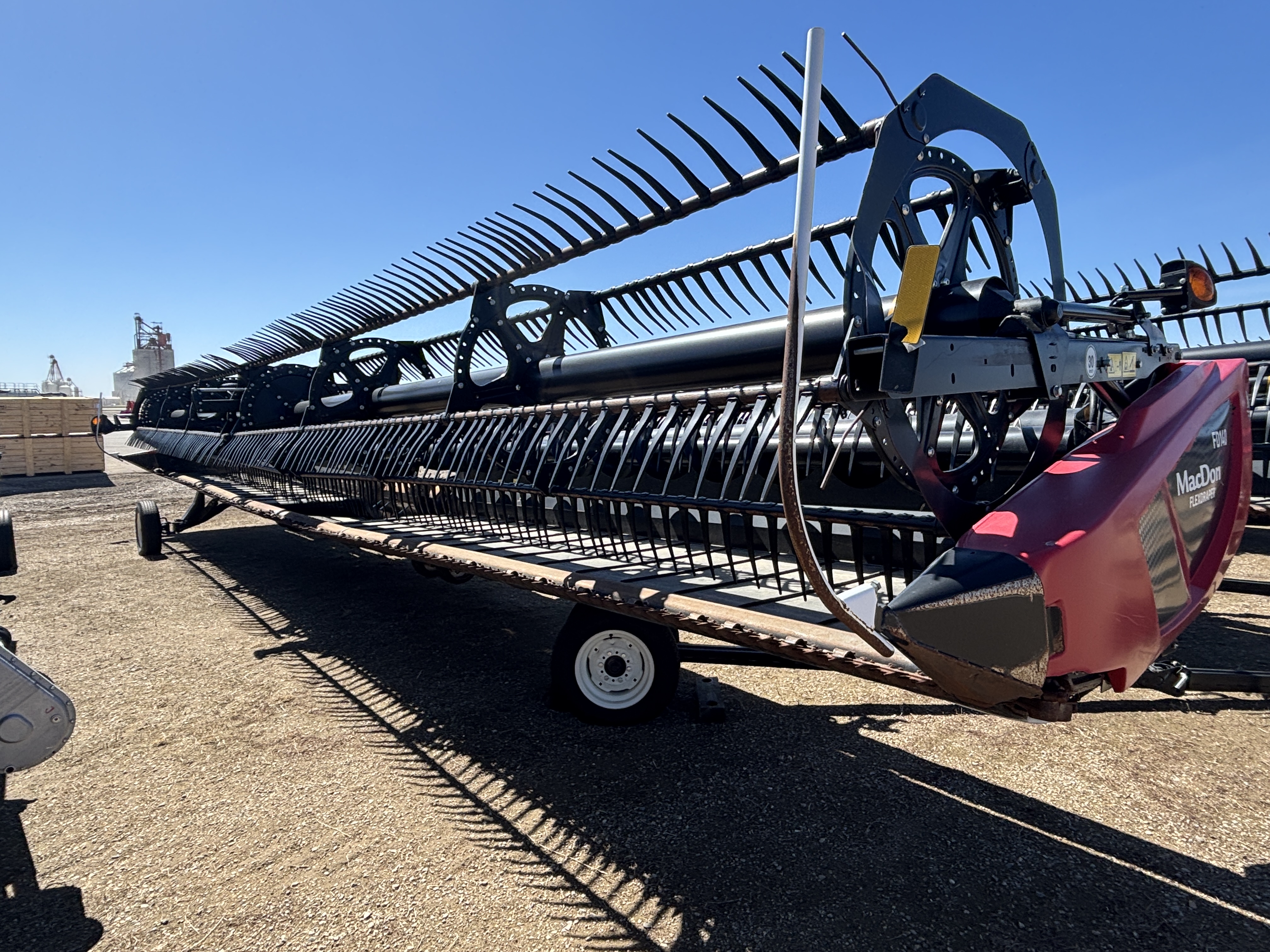 2019 MacDon FD140 Header Draper Flex
