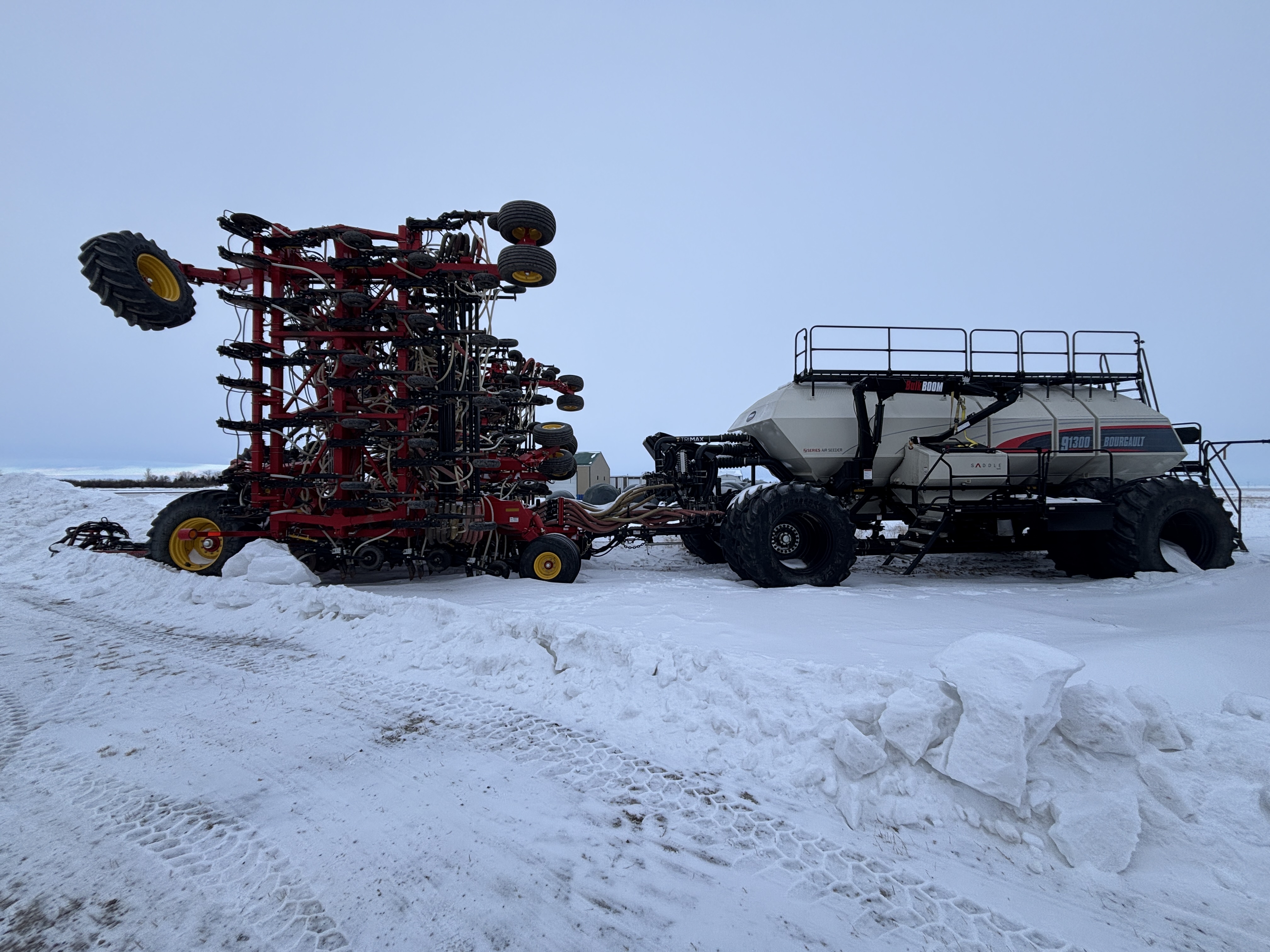 2021 Bourgault 3335-86-12 & 91300 Air Drill