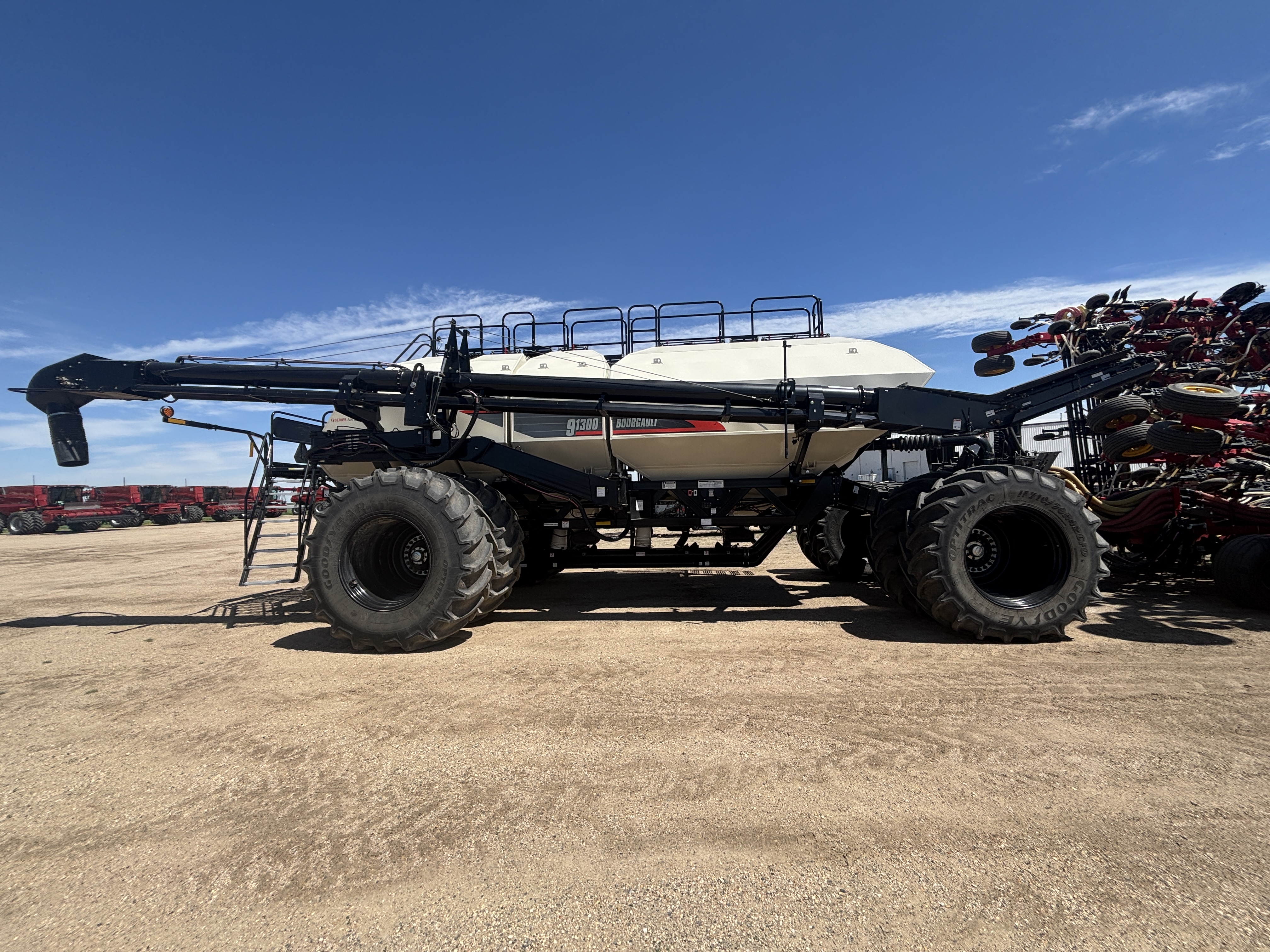 2021 Bourgault 3335-86-12 & 91300 Air Drill