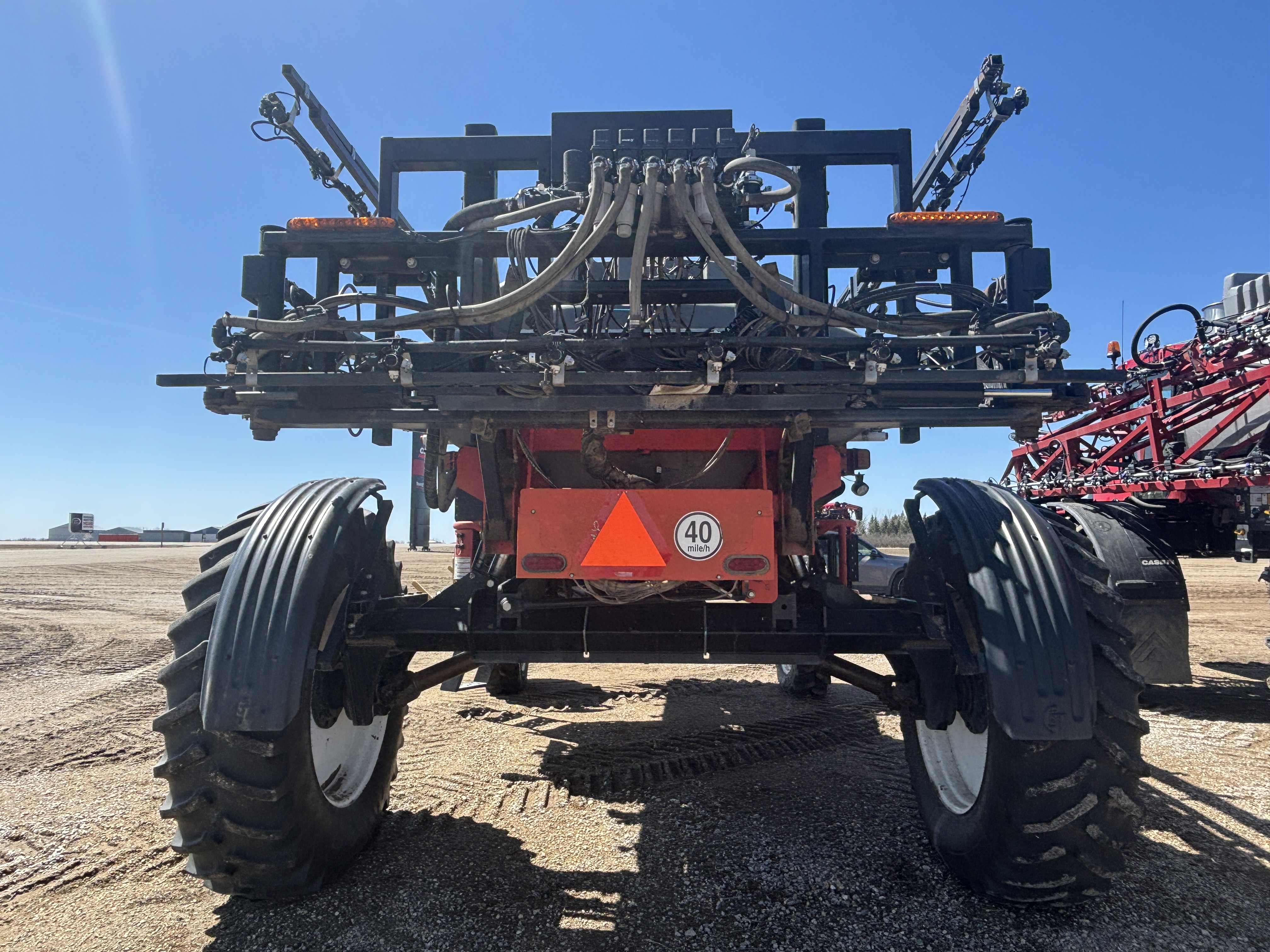 2011 Apache AS1020 Sprayer/High Clearance