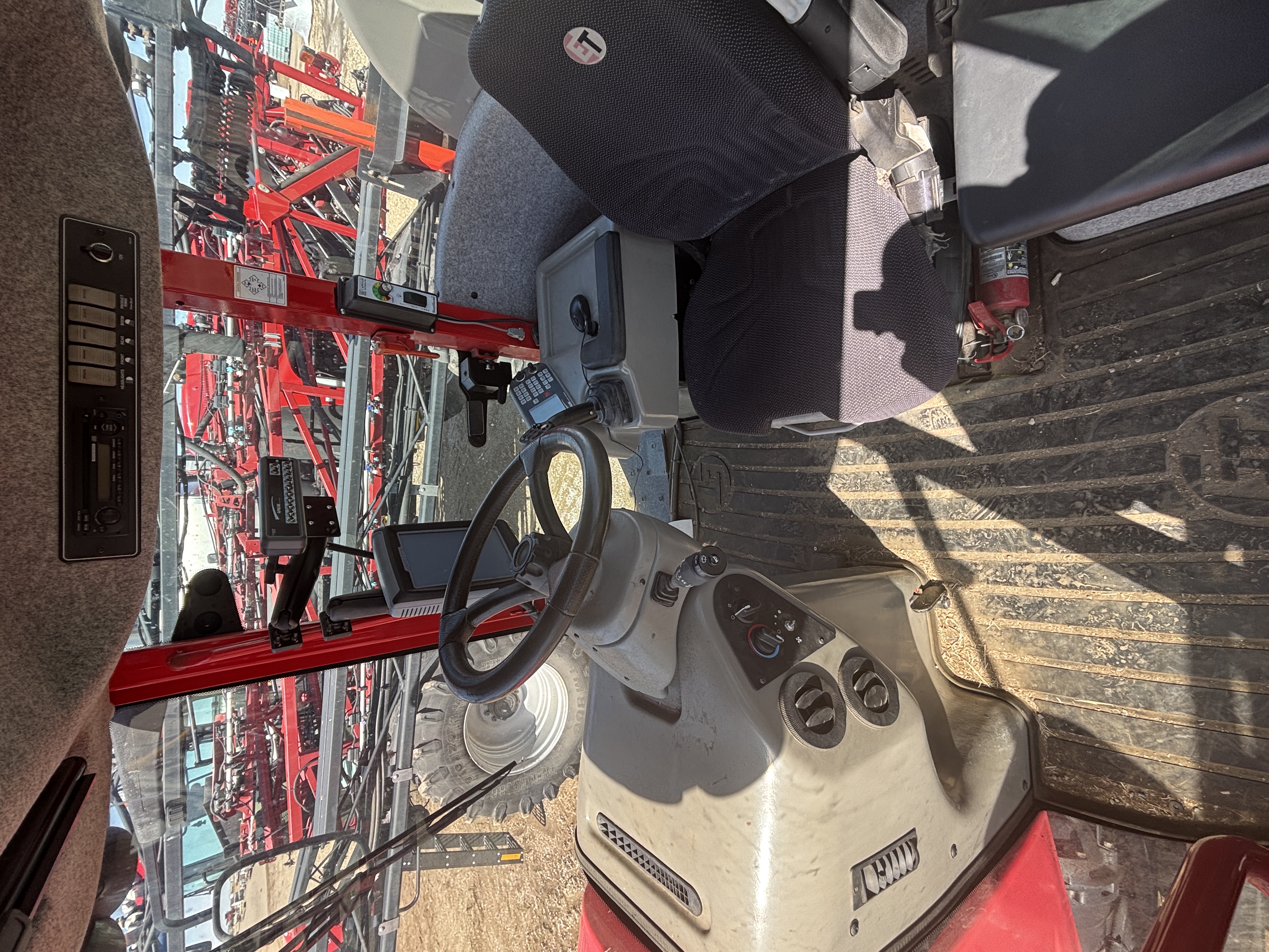 2011 Apache AS1020 Sprayer/High Clearance