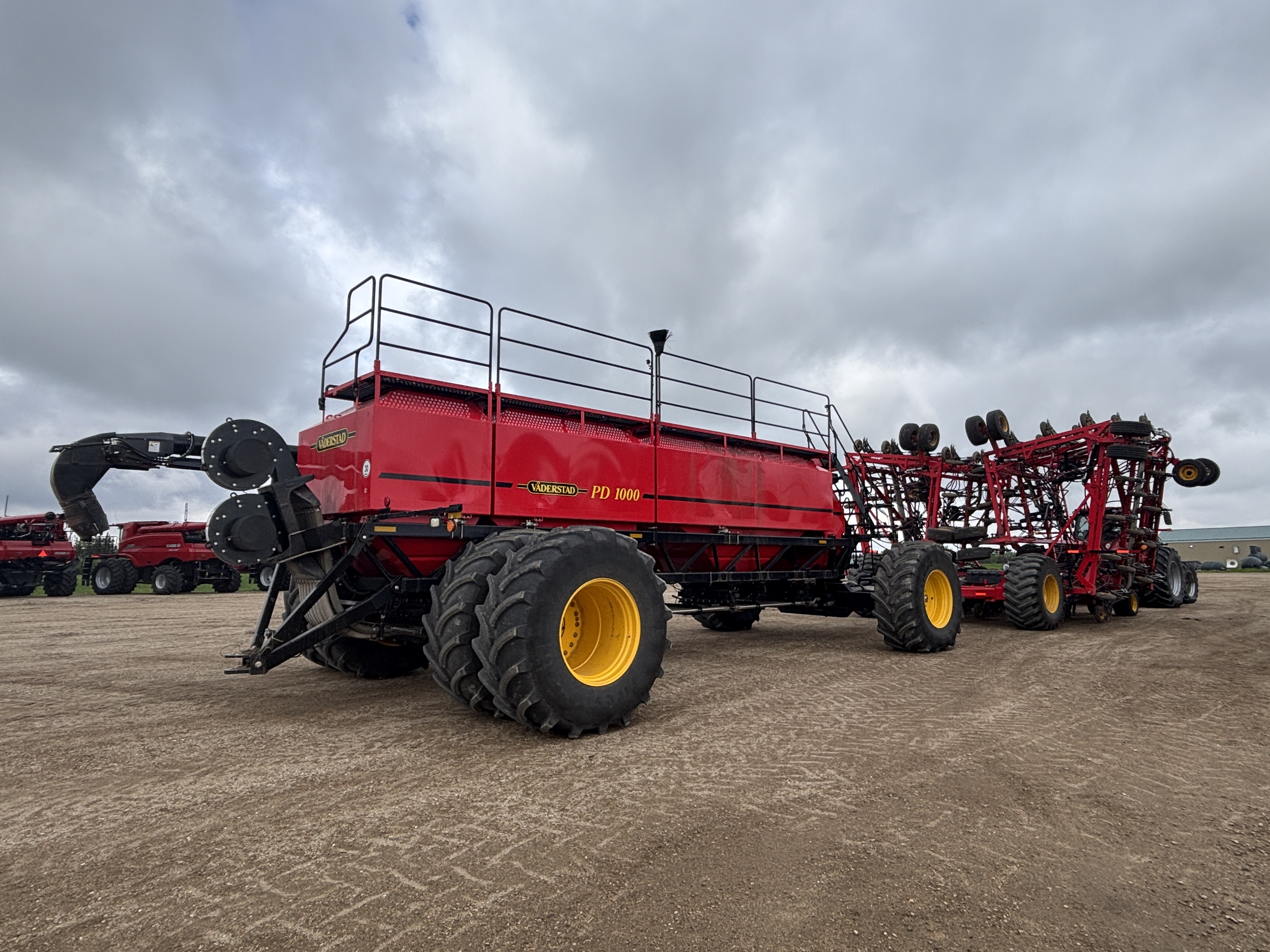 2024 Seed Hawk 8412 & 1000 Air Drill