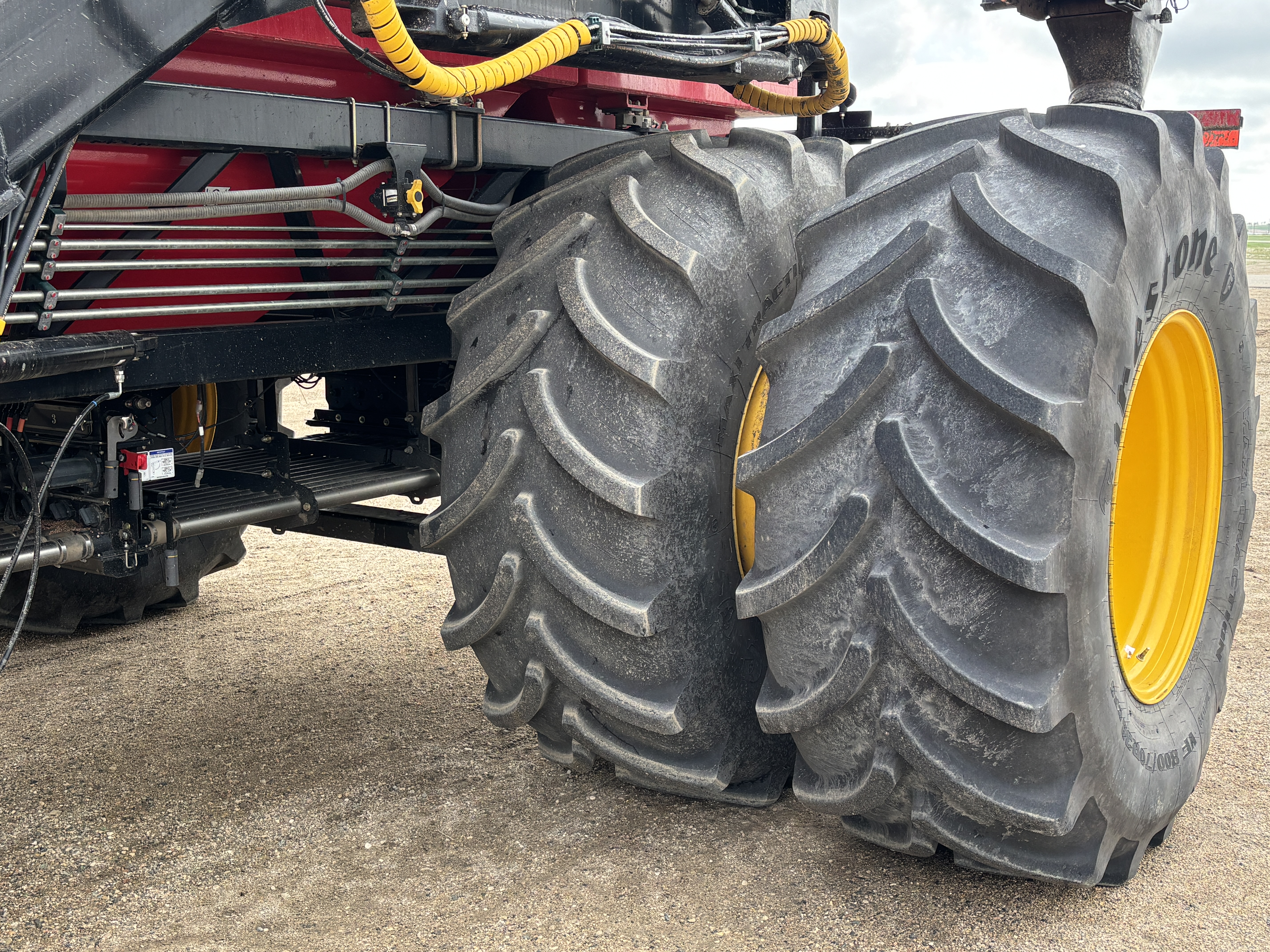 2024 Seed Hawk 8412 & 1000 Air Drill