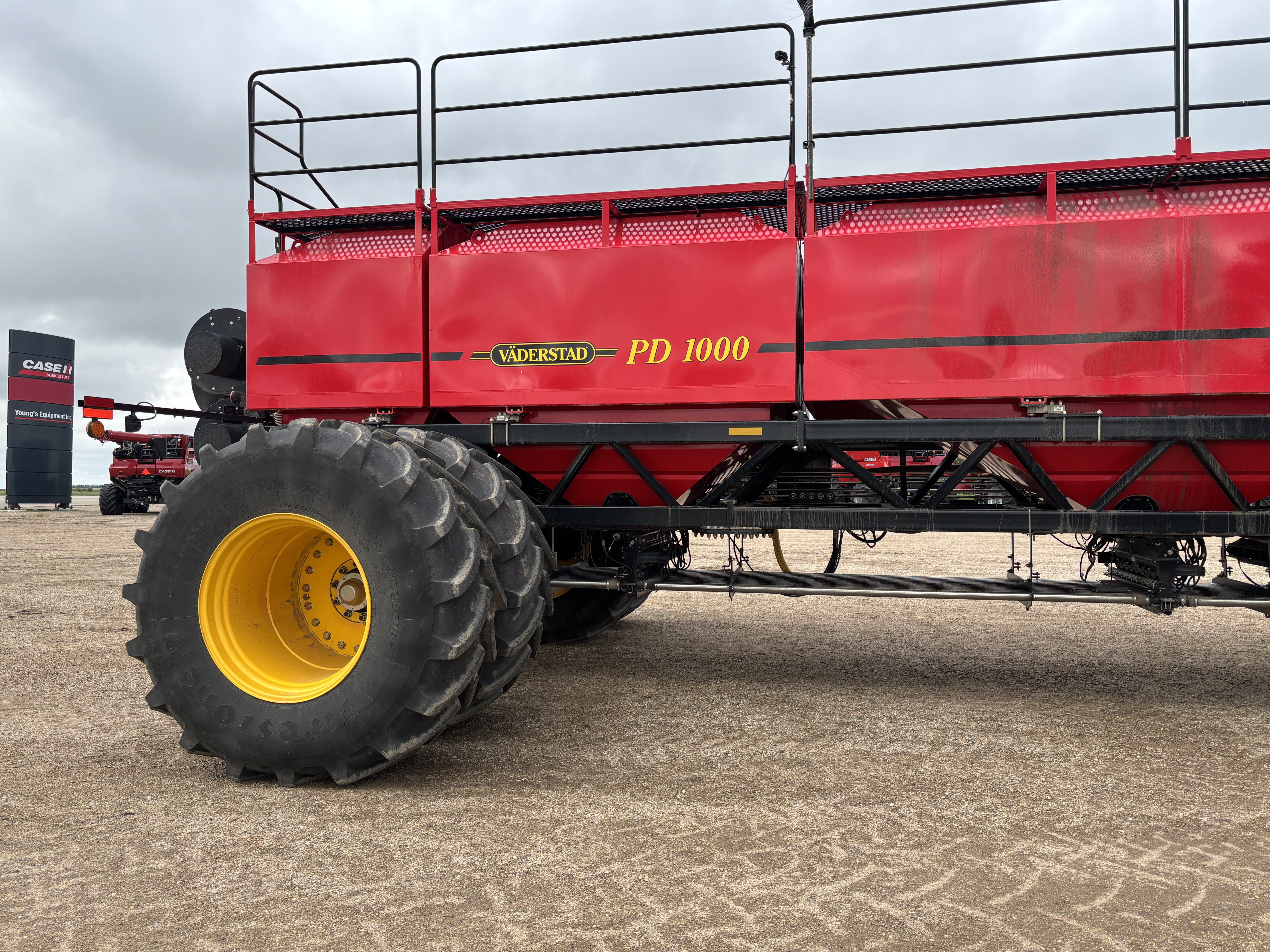 2024 Seed Hawk 8412 & 1000 Air Drill