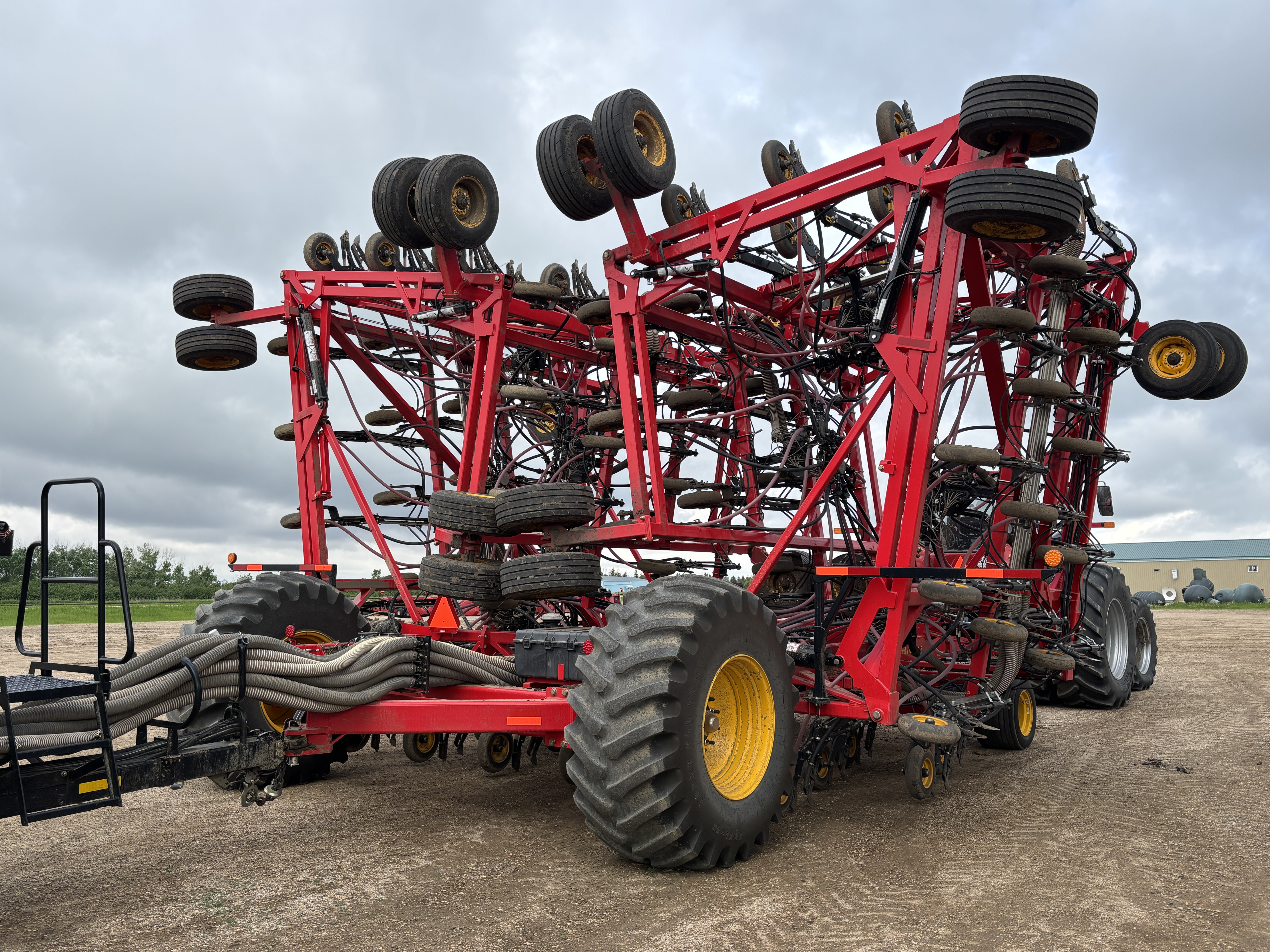 2024 Seed Hawk 8412 & 1000 Air Drill