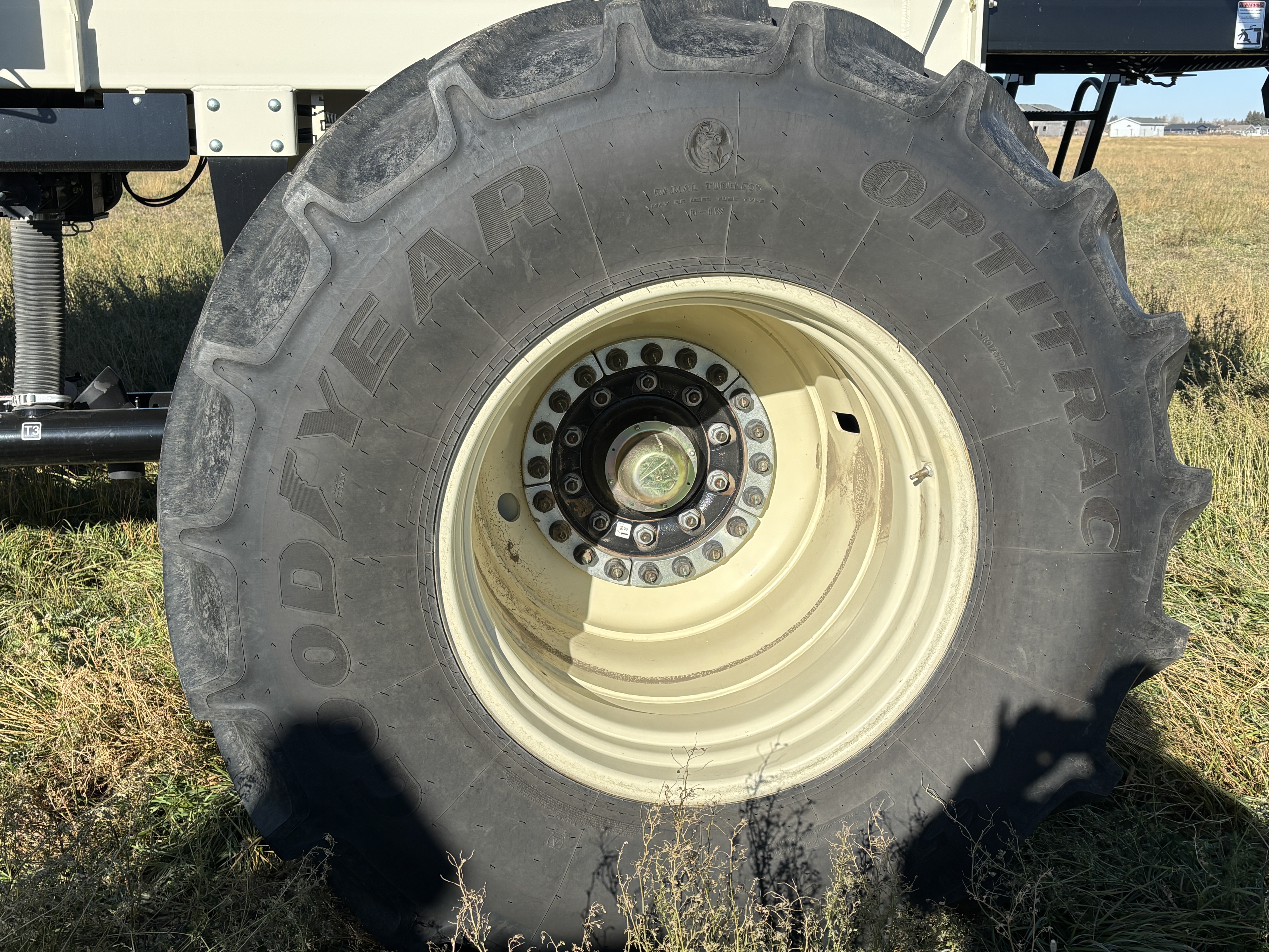 2024 Bourgault 3330-40-12 & 8550 Air Drill