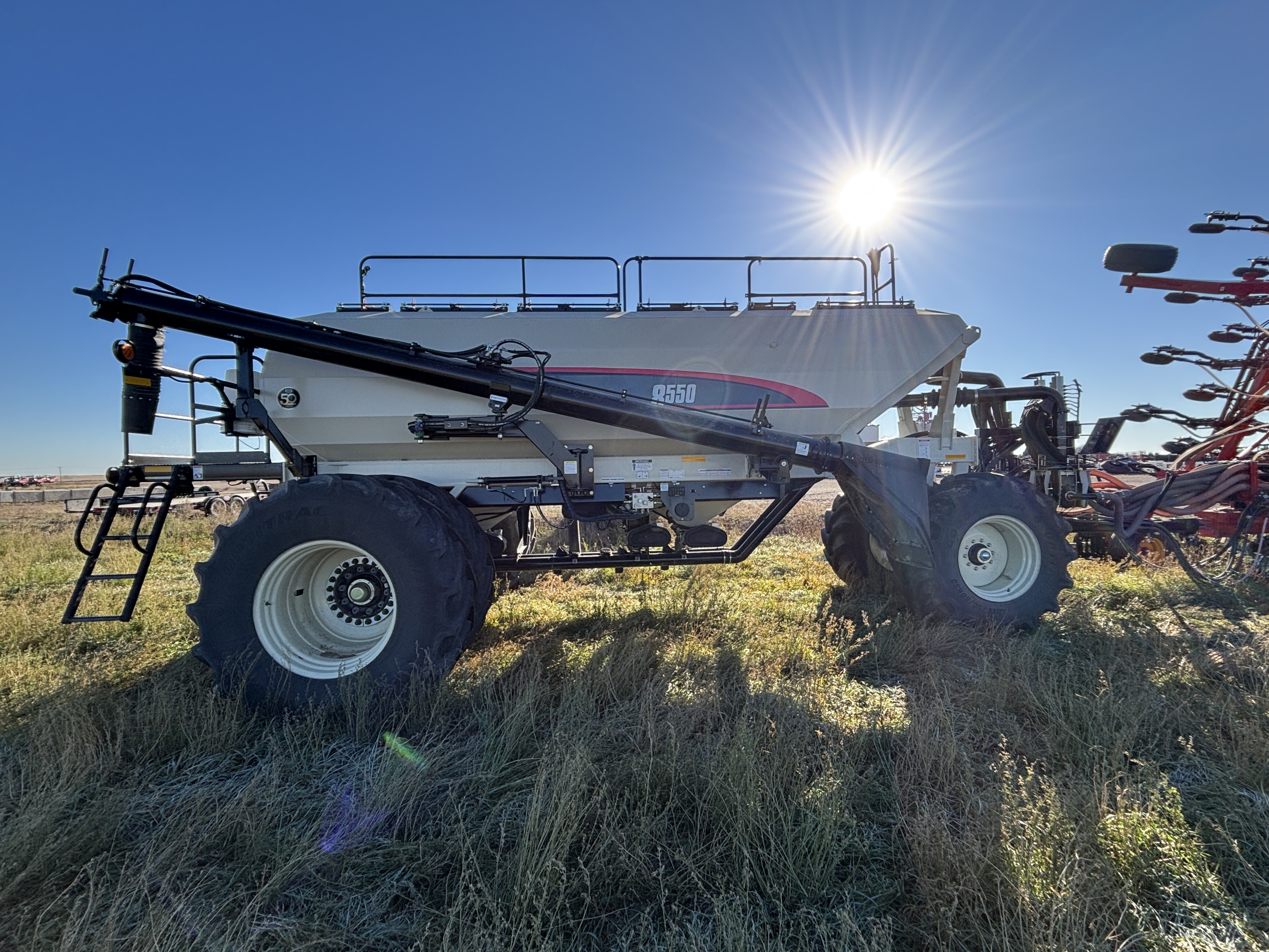 2024 Bourgault 3330-40-12 & 8550 Air Drill