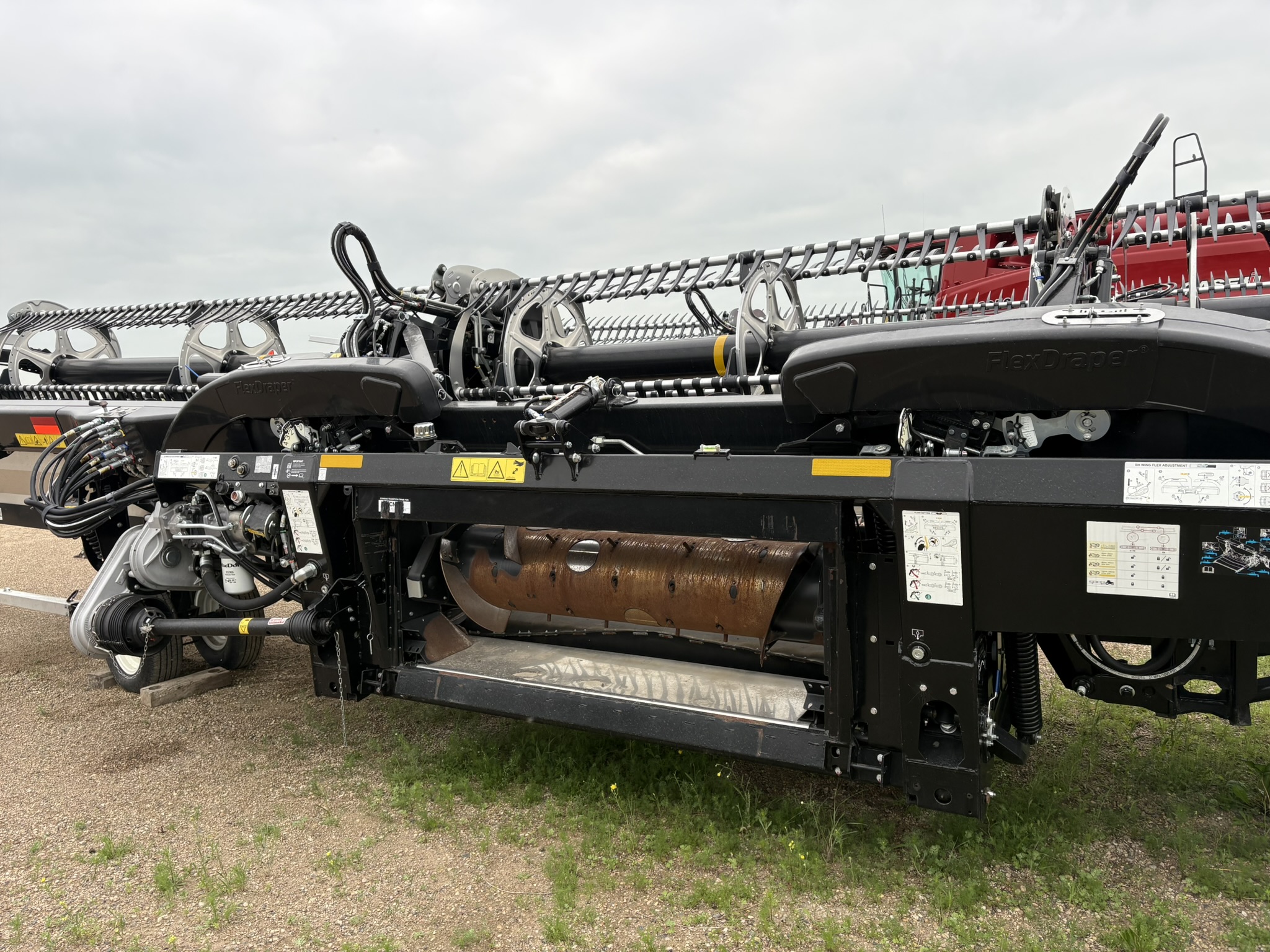 2022 MacDon FD240 Header Draper Flex
