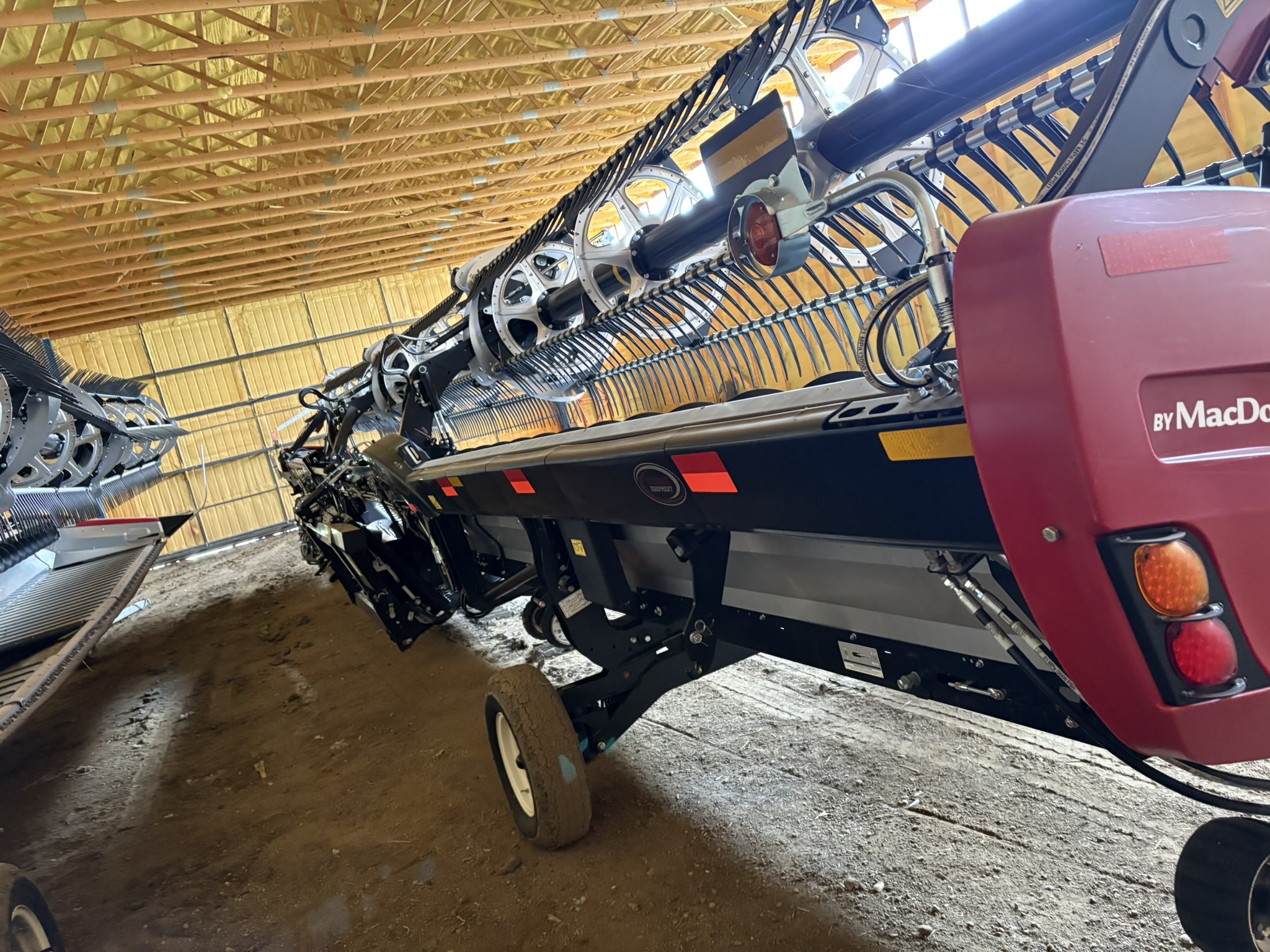 2023 MacDon FD250 Header Draper Flex