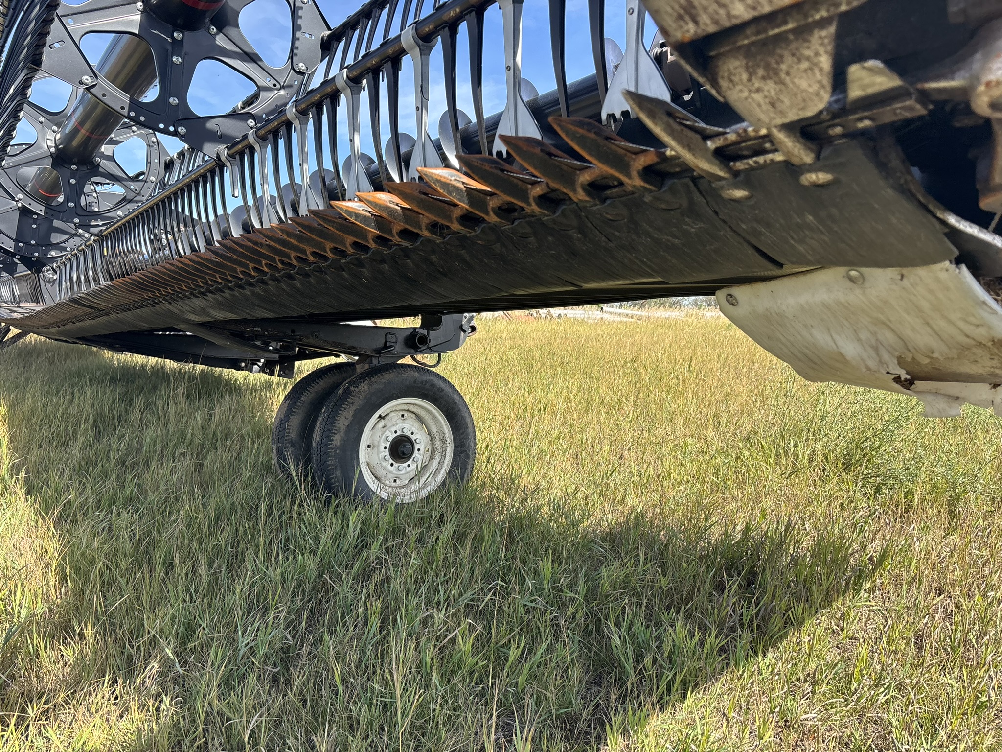 2018 MacDon FD145 Header Draper Flex