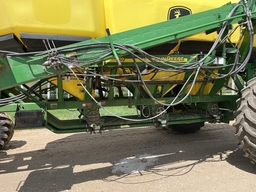 2012 John Deere 1870 W/1910 Air Seeder