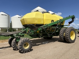 2012 John Deere 1870 W/1910 Air Seeder