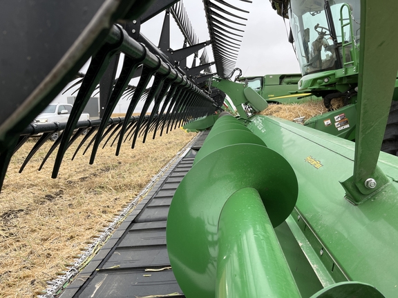 2019 John Deere 740FD Header Combine