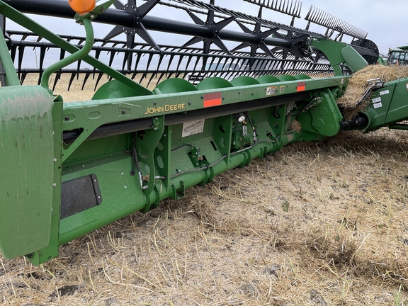 2019 John Deere 740FD Header Combine