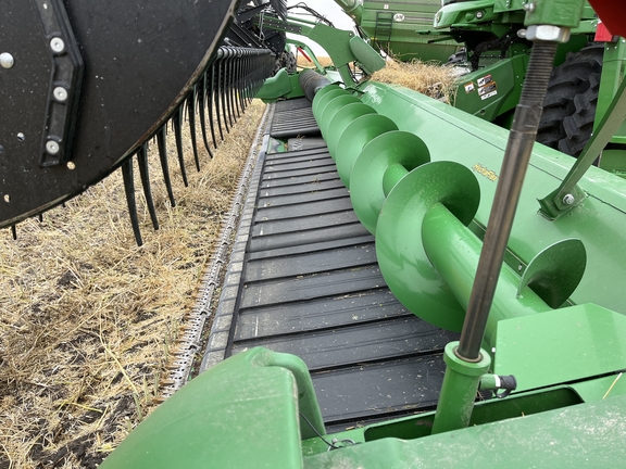 2019 John Deere 740FD Header Combine