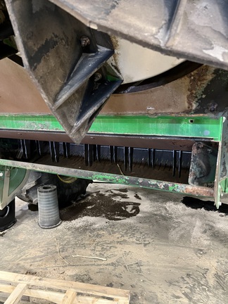 2015 John Deere S690 Combine