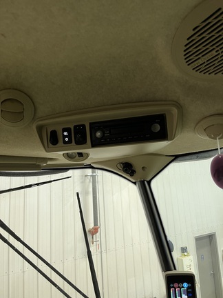 2015 John Deere S690 Combine