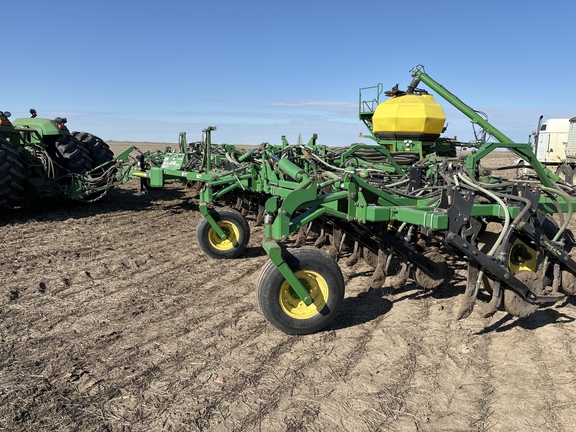 2009 John Deere 1870 Air Seeder