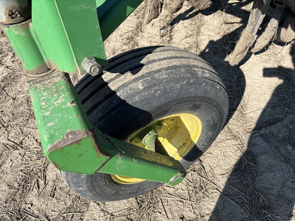 2009 John Deere 1870 Air Seeder