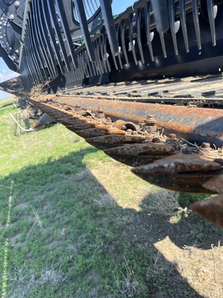 2018 MacDon FD140 Header Combine