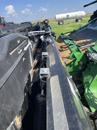 2018 MacDon FD140 Header Combine