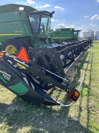 2018 MacDon FD140 Header Combine