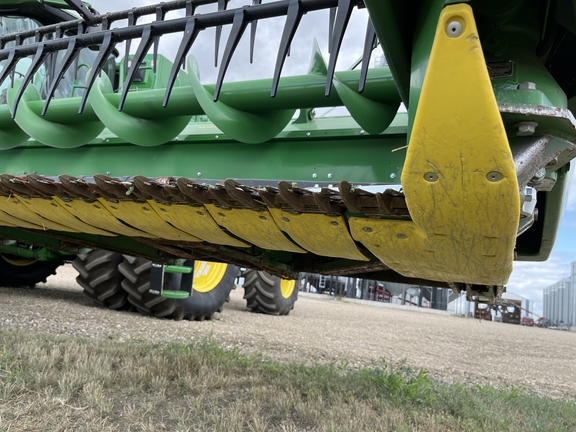 2020 John Deere 740FD Header Combine