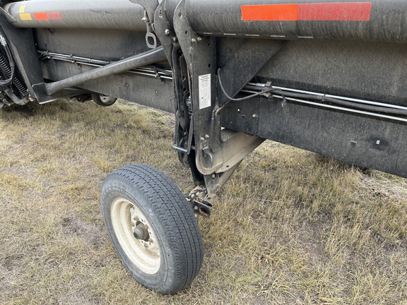 2017 MacDon FD75-45 Header Combine