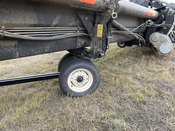 2016 MacDon FD75-45 Header Combine