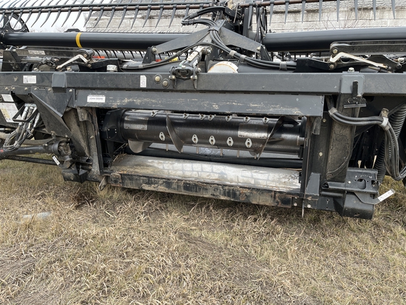 2016 MacDon FD75-45 Header Combine