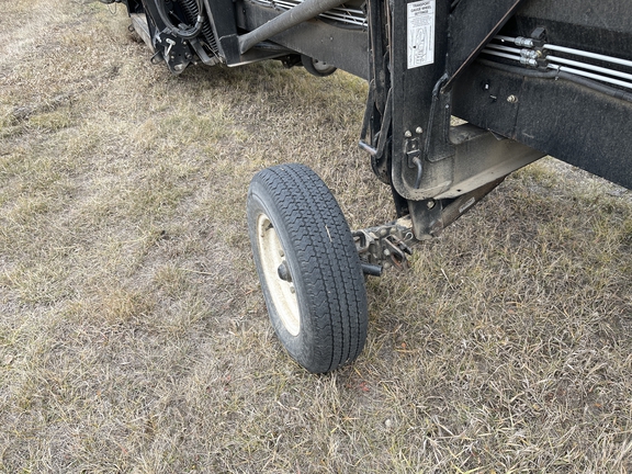 2016 MacDon FD75-45 Header Combine