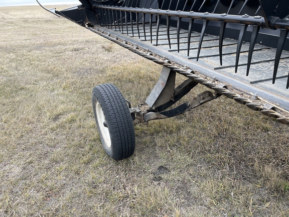 2016 MacDon FD75-45 Header Combine