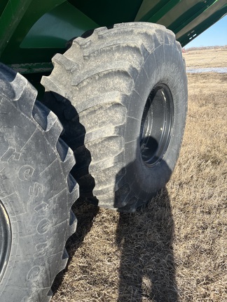 2017 Brandt 2022DXR Grain Cart