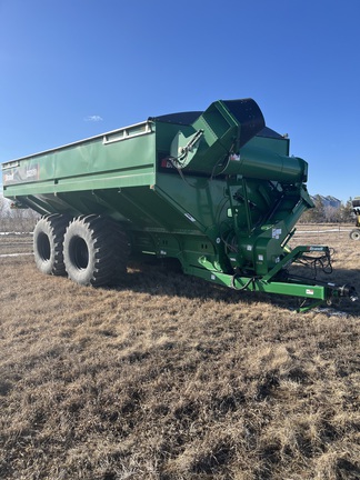 2017 Brandt 2022DXR Grain Cart