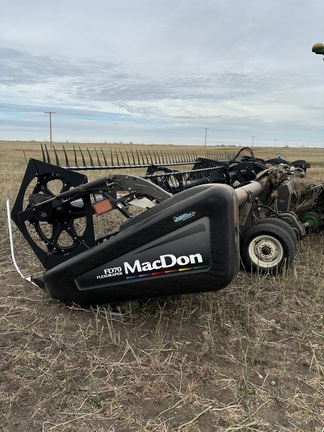 2009 MacDon FD70-35 Header Combine