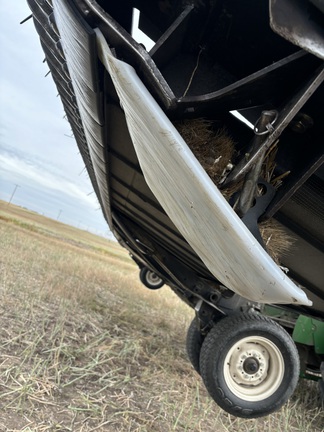 2009 MacDon FD70-35 Header Combine