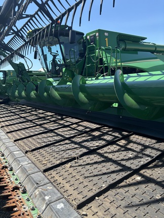 2022 John Deere HD45F Header Combine