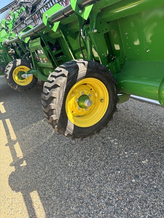 2022 John Deere HD45F Header Combine