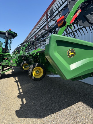 2022 John Deere HD45F Header Combine