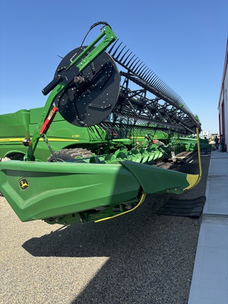 2022 John Deere HD45F Header Combine