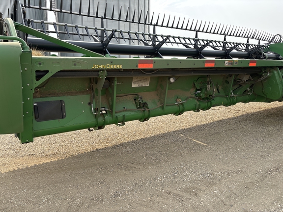 2018 John Deere 645FD Header Combine