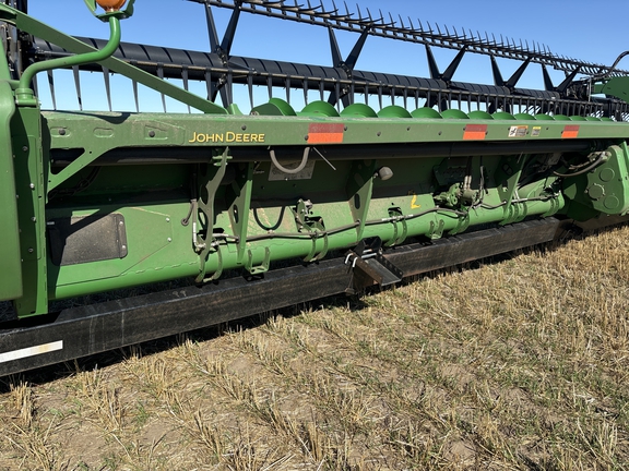 2015 John Deere 645FD Header Combine
