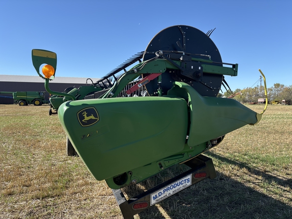 2015 John Deere 645FD Header Combine