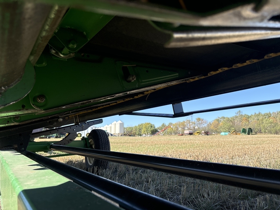 2017 John Deere 645FD Header Combine