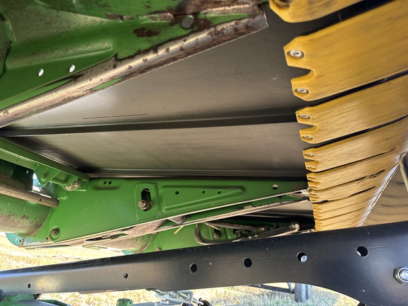 2017 John Deere 645FD Header Combine