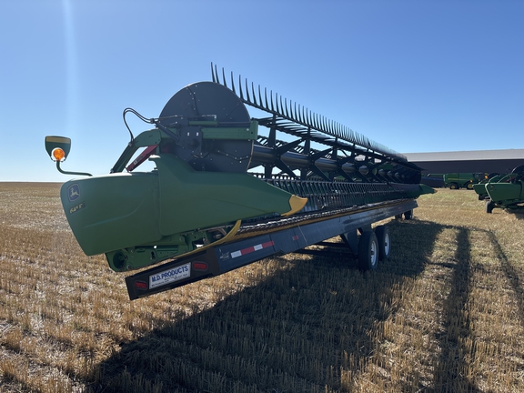 2017 John Deere 645FD Header Combine